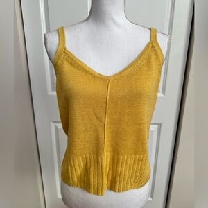 NWOT Banana Republic Fact - Yellow Knit Women's Top (medium)